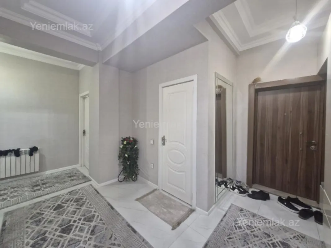 Satılır 3 otaqlı yeni tikili 113 m²