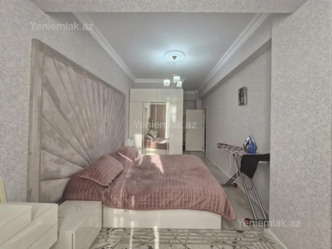 Satılır 3 otaqlı yeni tikili 113 m²