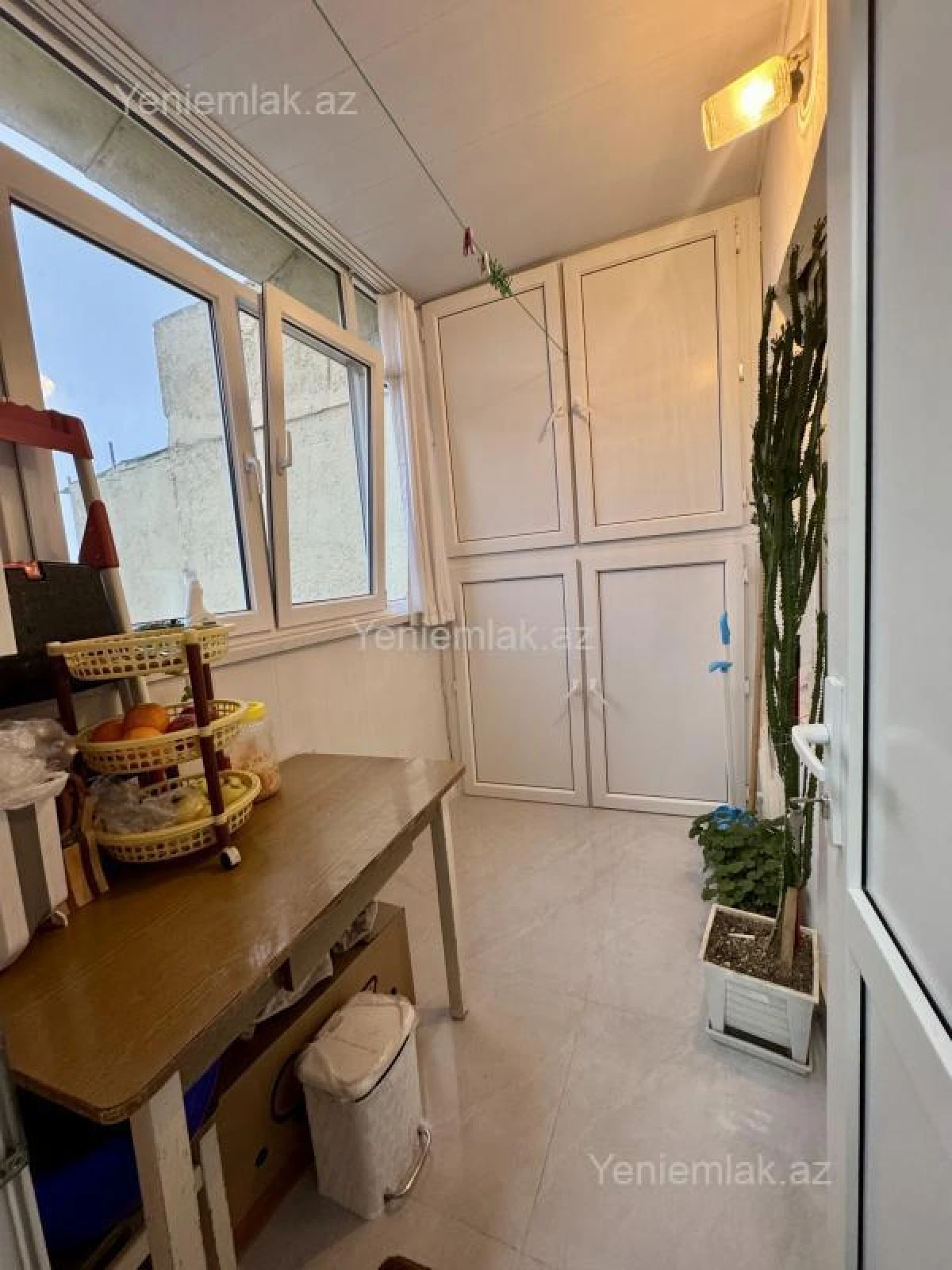 Satılır 3 otaqlı köhnə tikili 85 m²