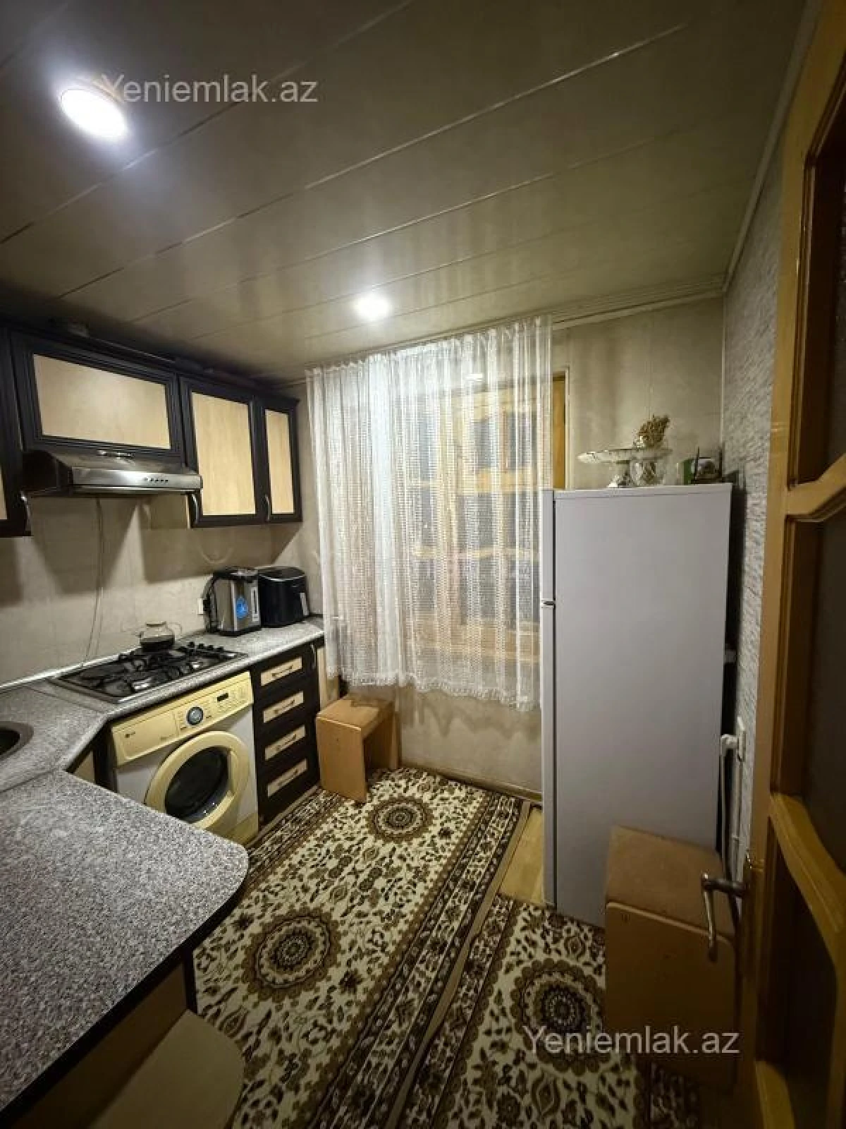 Satılır 2 otaqlı köhnə tikili 50 m²