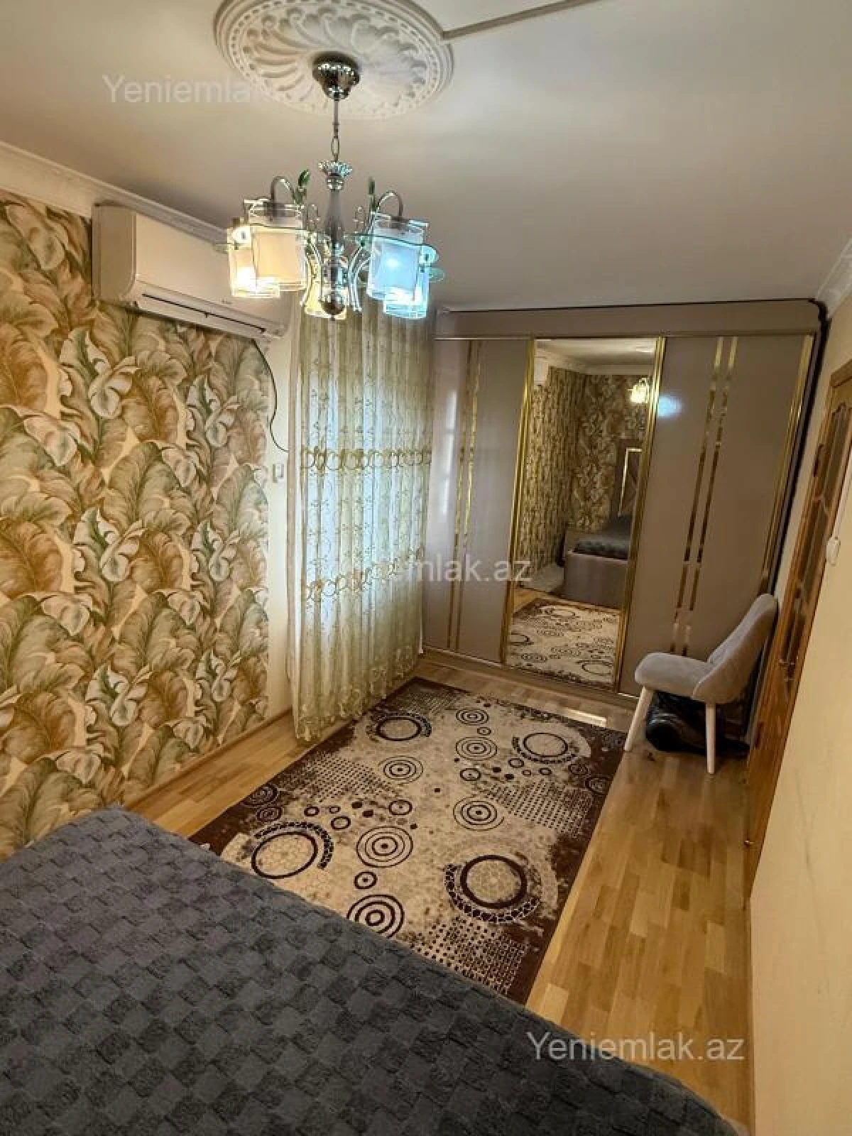 Satılır 2 otaqlı köhnə tikili 50 m²