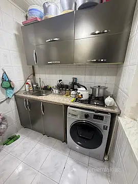 Satılır 2 otaqlı köhnə tikili 52 m²