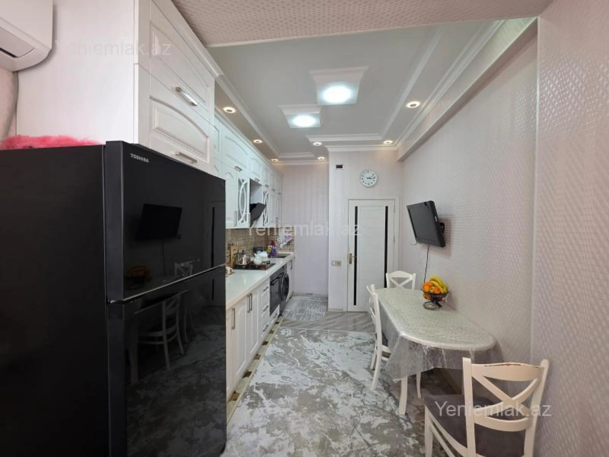Satılır 3 otaqlı yeni tikili 86 m²