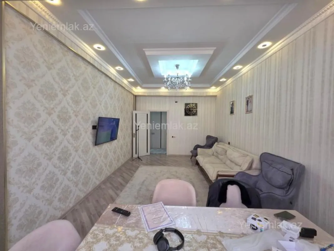 Satılır 3 otaqlı yeni tikili 86 m²