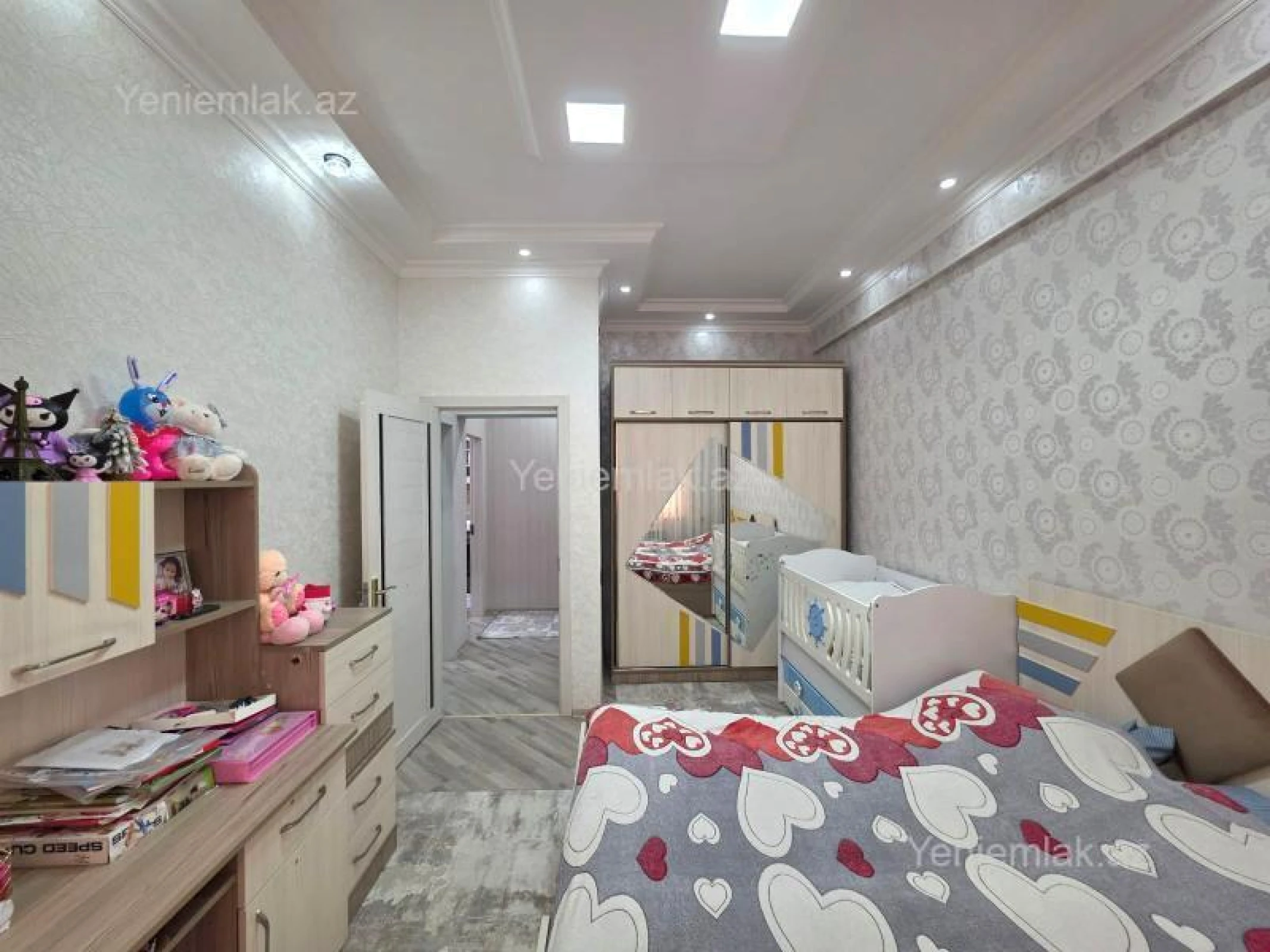 Satılır 3 otaqlı yeni tikili 86 m²