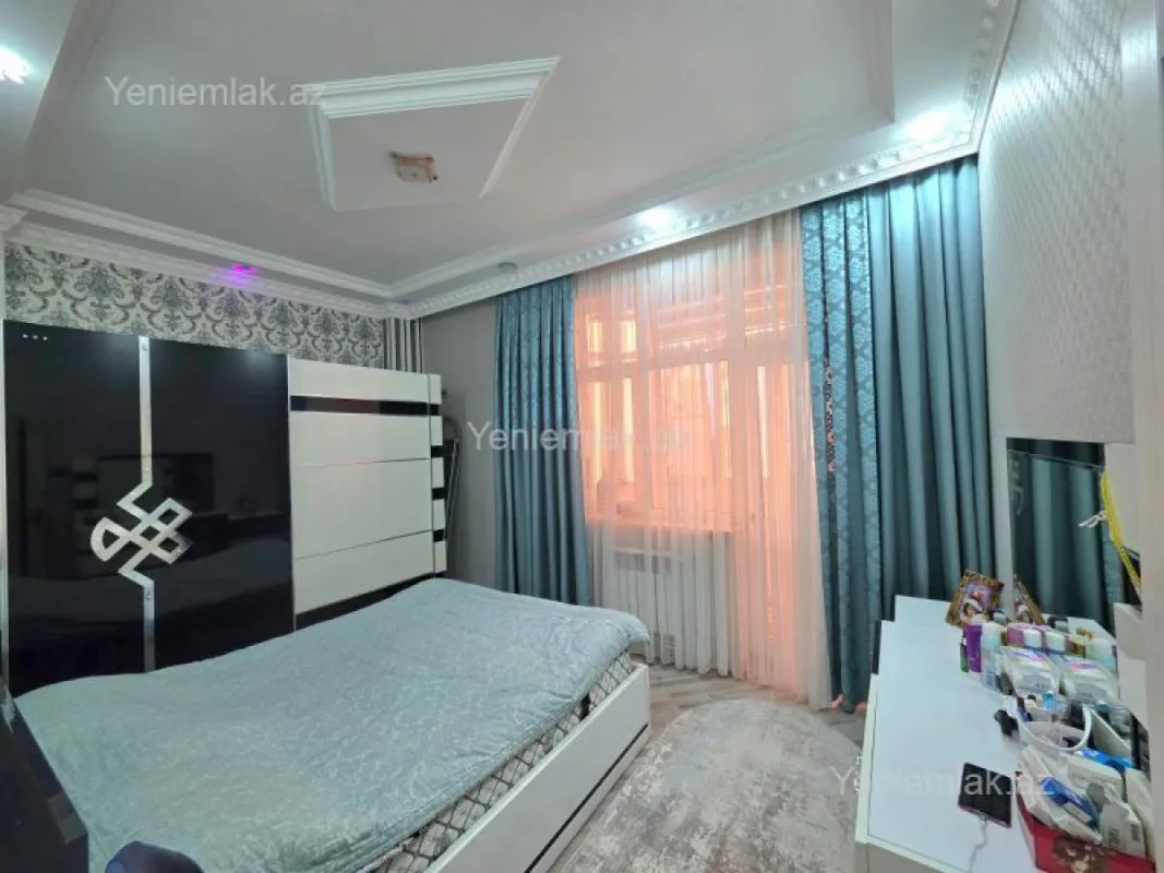 Satılır 3 otaqlı yeni tikili 86 m²