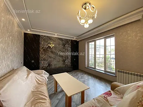 Satılır 4 otaqlı həyət evi 150 m²