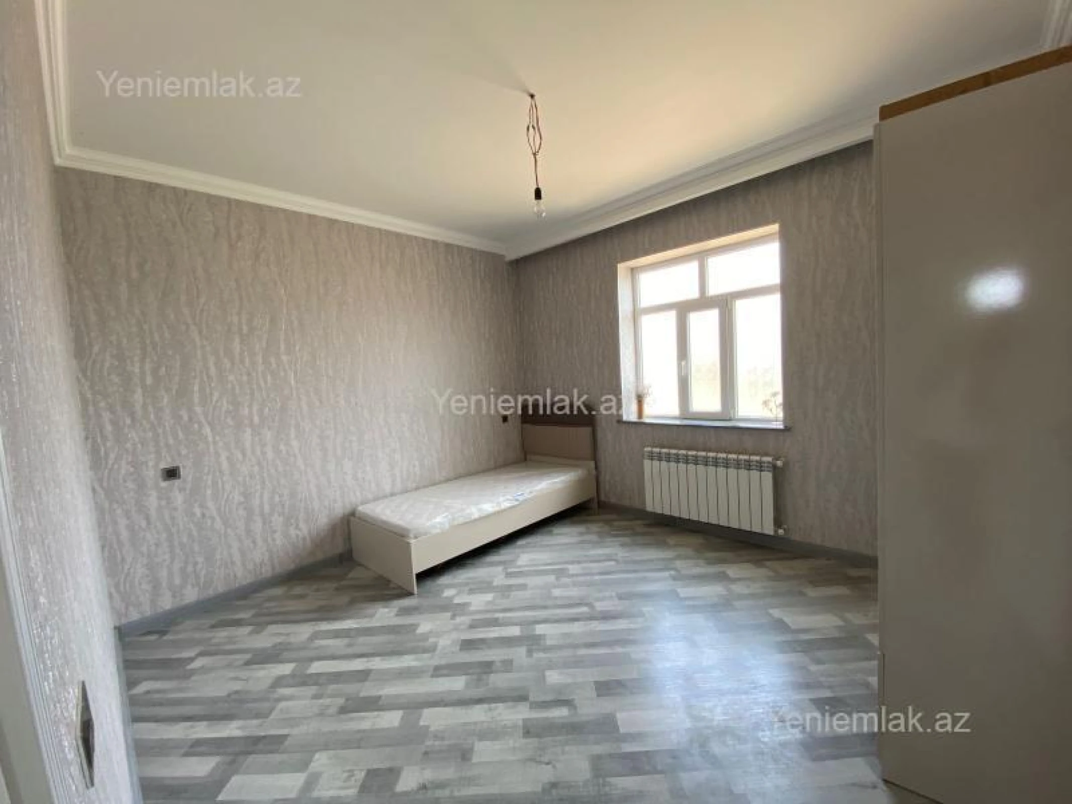 Satılır 4 otaqlı həyət evi 150 m²