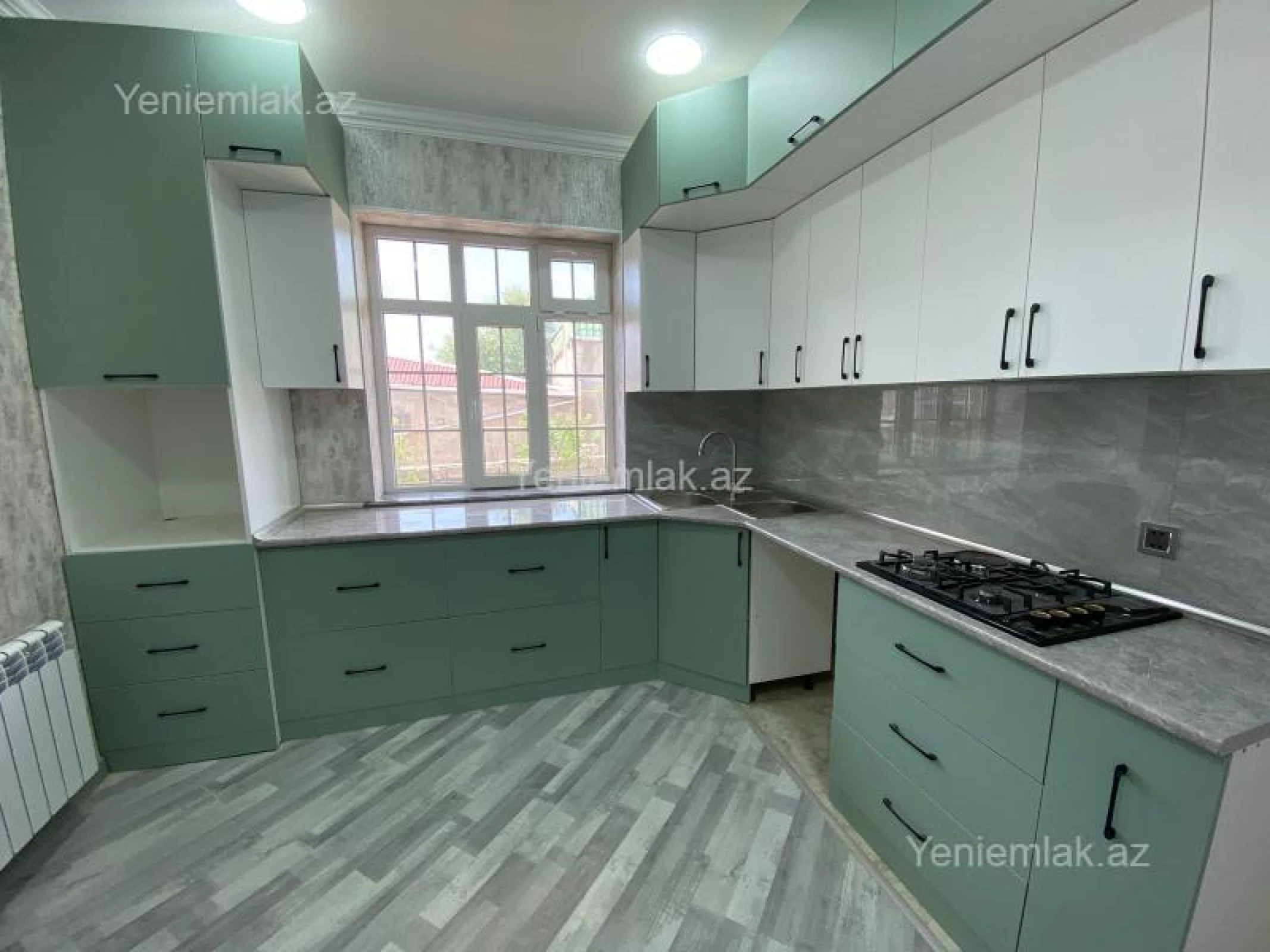 Satılır 4 otaqlı həyət evi 150 m²