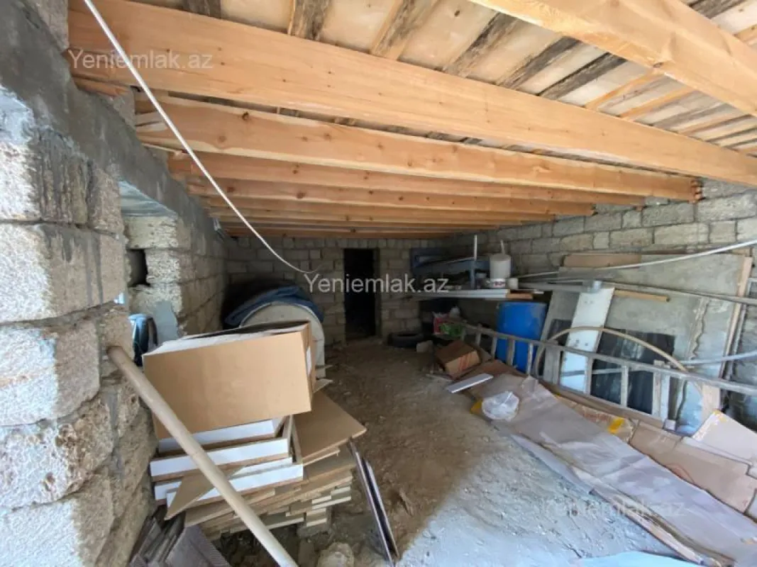 Satılır 4 otaqlı həyət evi 150 m²