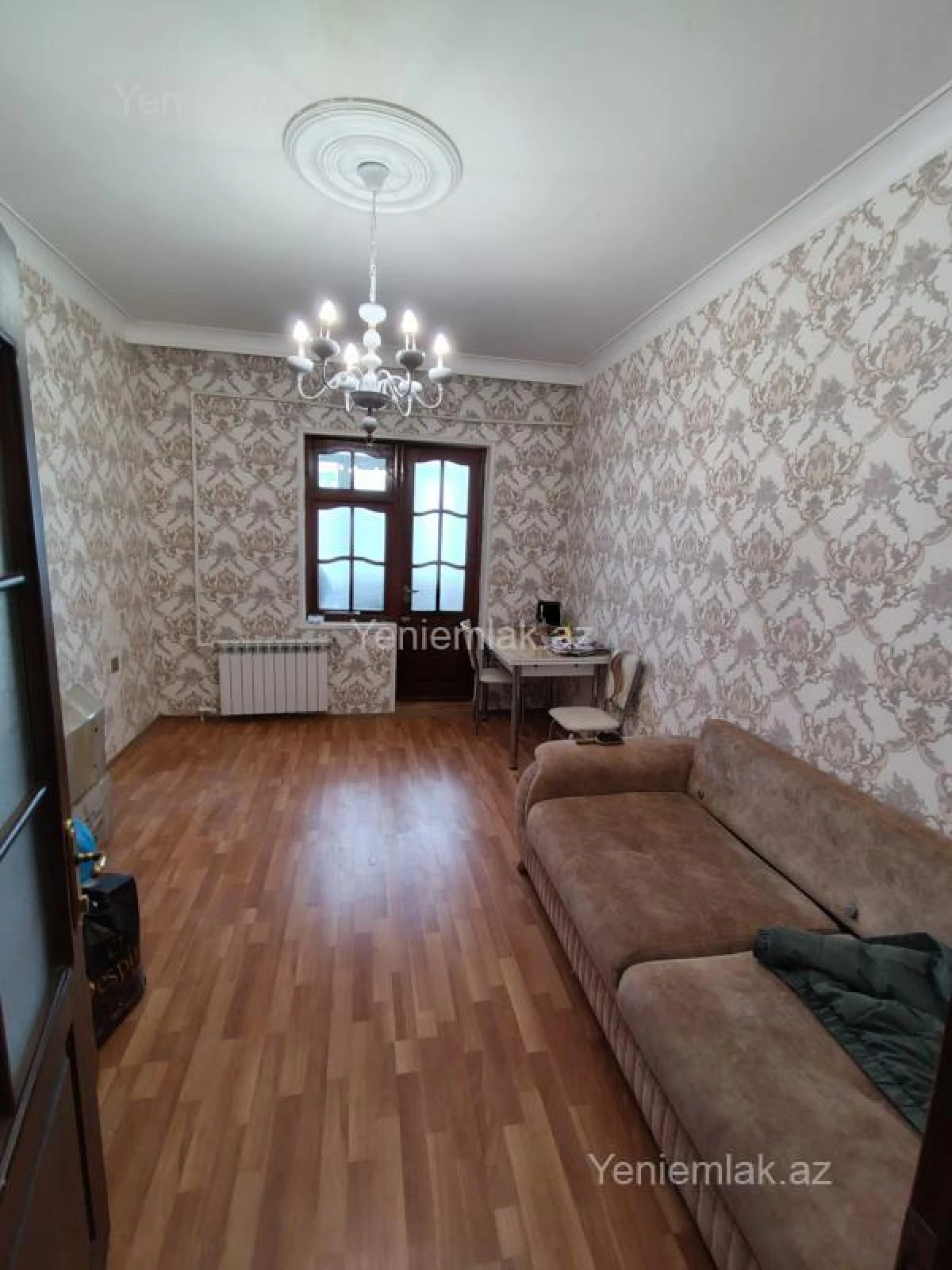 Satılır 3 otaqlı köhnə tikili 55 m²