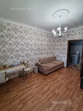 Satılır 3 otaqlı köhnə tikili 55 m²