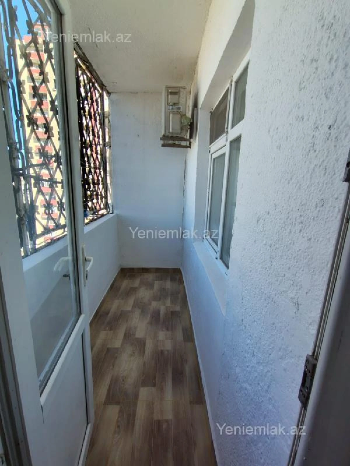 Satılır 3 otaqlı köhnə tikili 55 m²