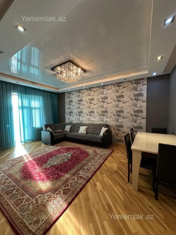 Satılır 3 otaqlı yeni tikili 90 m²