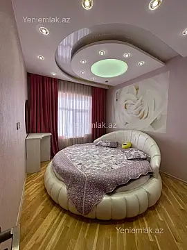 Satılır 3 otaqlı yeni tikili 90 m²