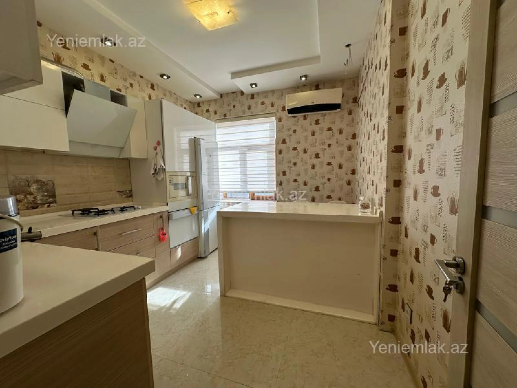 Satılır 3 otaqlı yeni tikili 90 m²