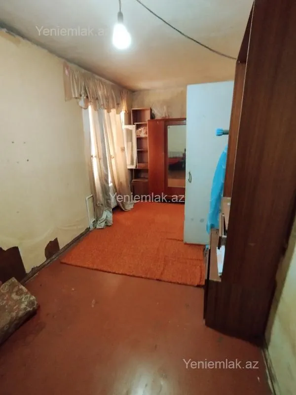Satılır 2 otaqlı köhnə tikili 46 m²