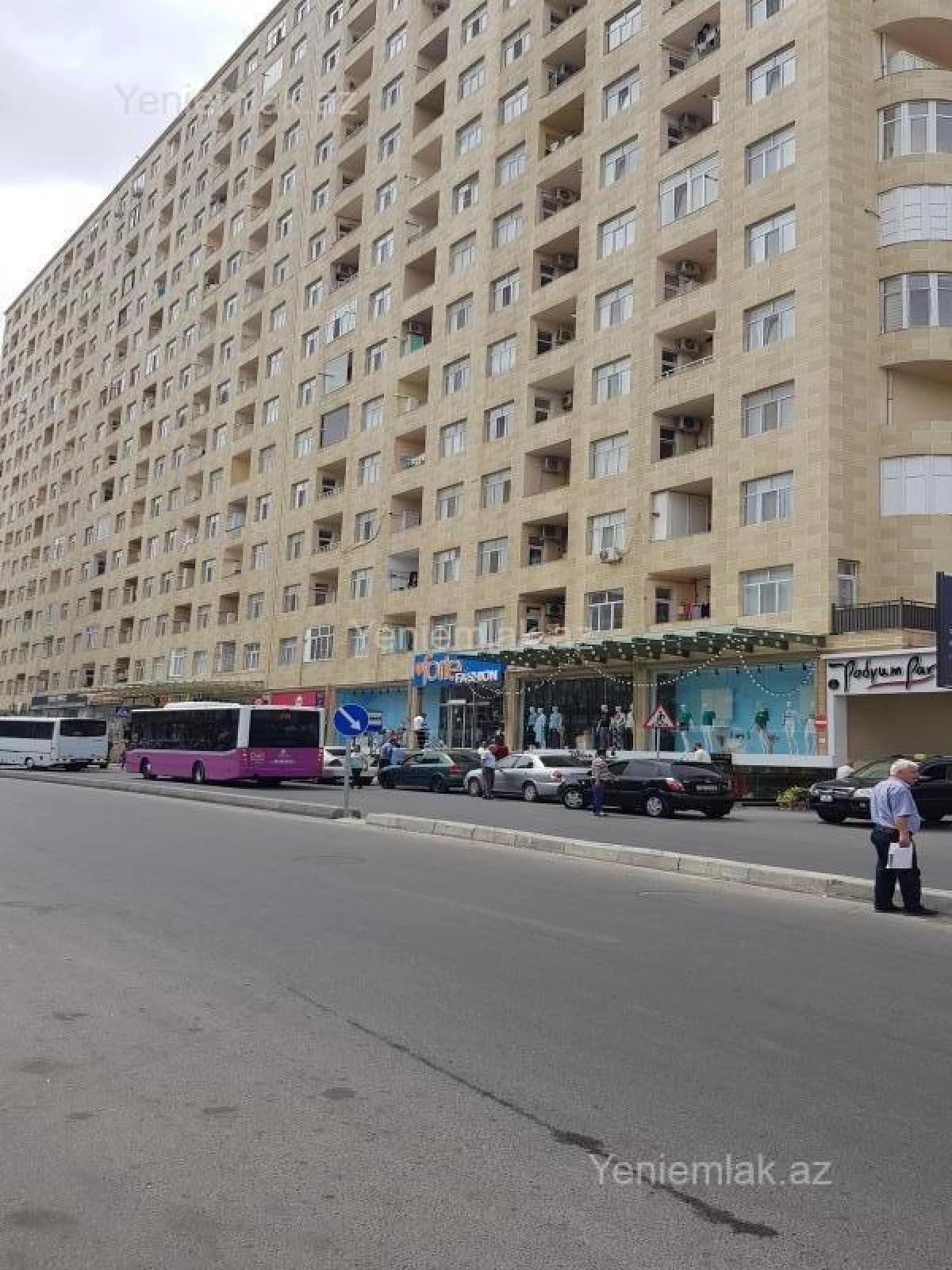 Satılır 2 otaqlı yeni tikili 55 m²