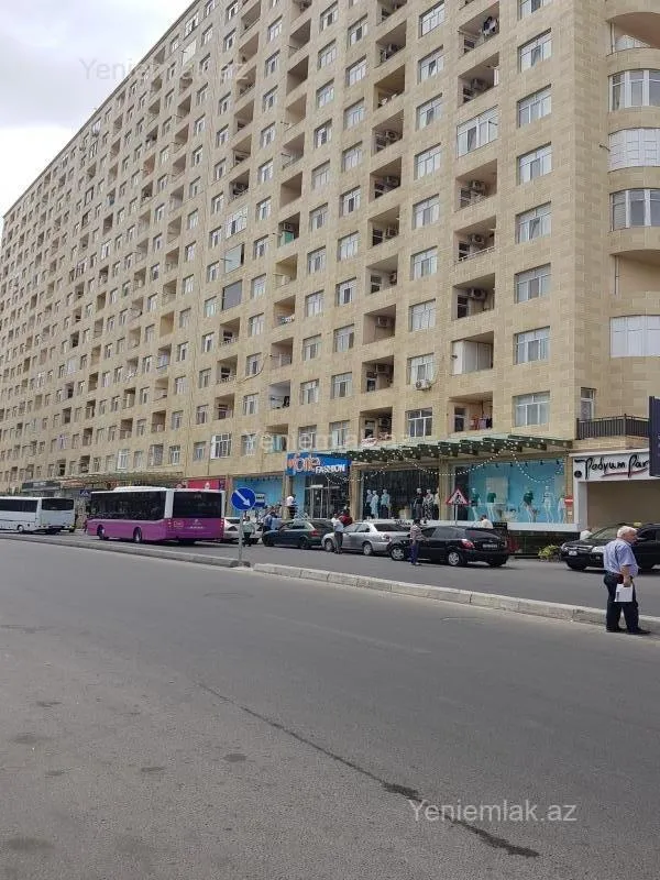 Satılır 2 otaqlı yeni tikili 55 m²