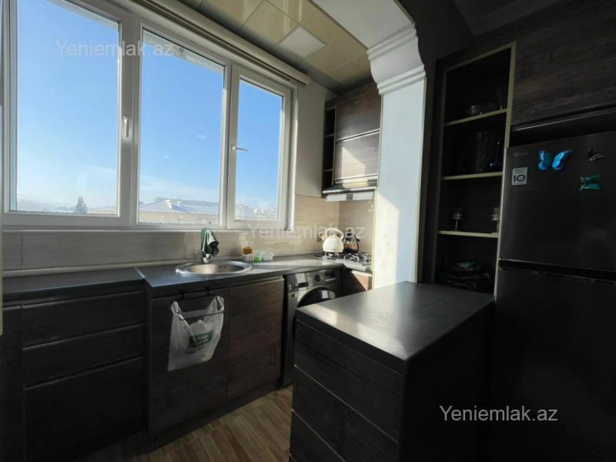 Satılır 2 otaqlı köhnə tikili 40 m²