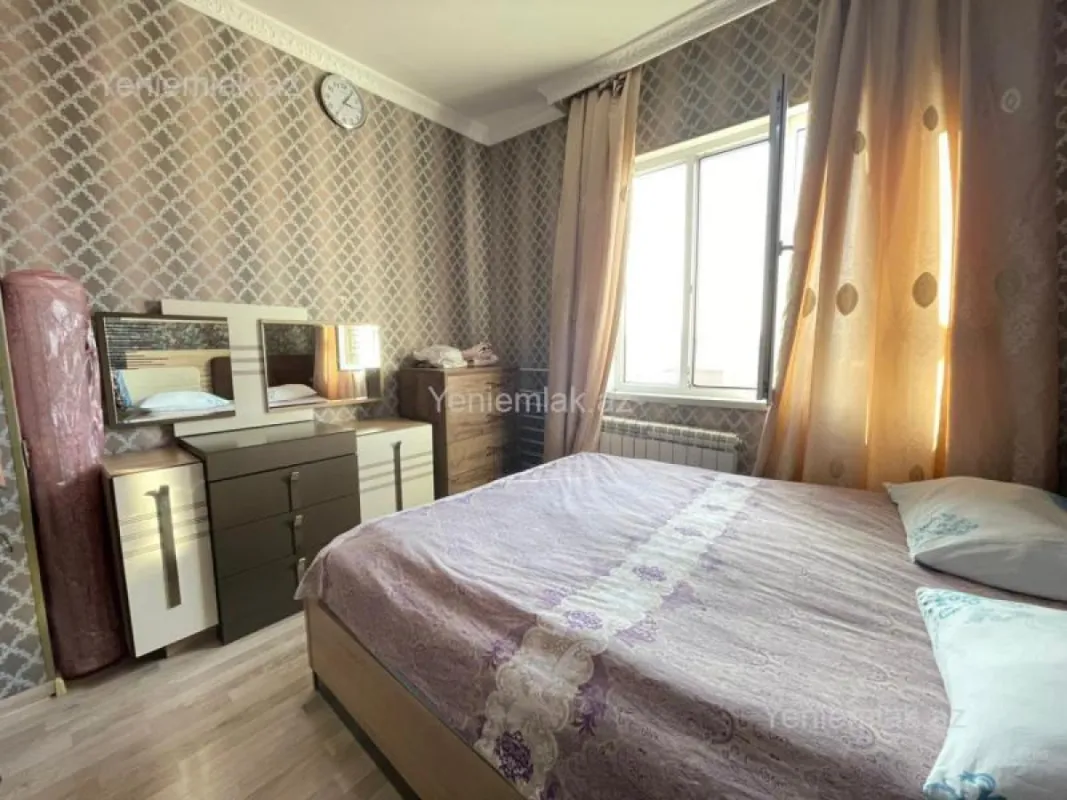 Satılır 2 otaqlı köhnə tikili 40 m²