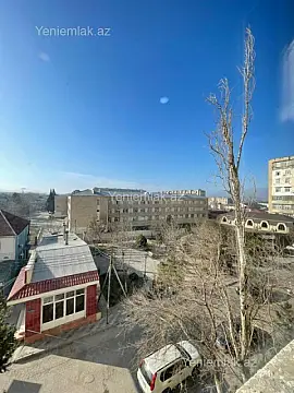 Satılır 2 otaqlı köhnə tikili 40 m²