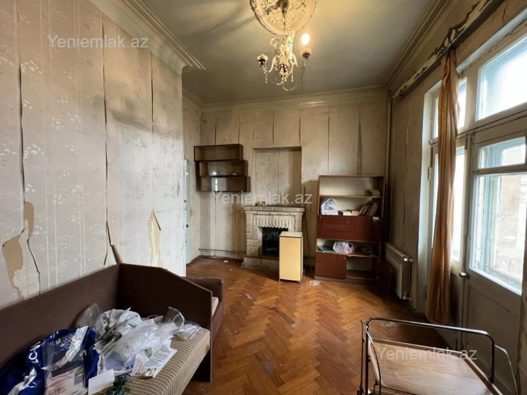 Satılır 3 otaqlı köhnə tikili 75 m²