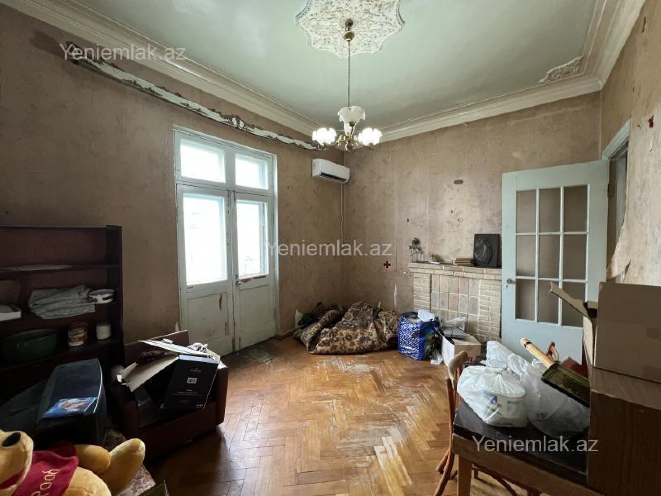 Satılır 3 otaqlı köhnə tikili 75 m²