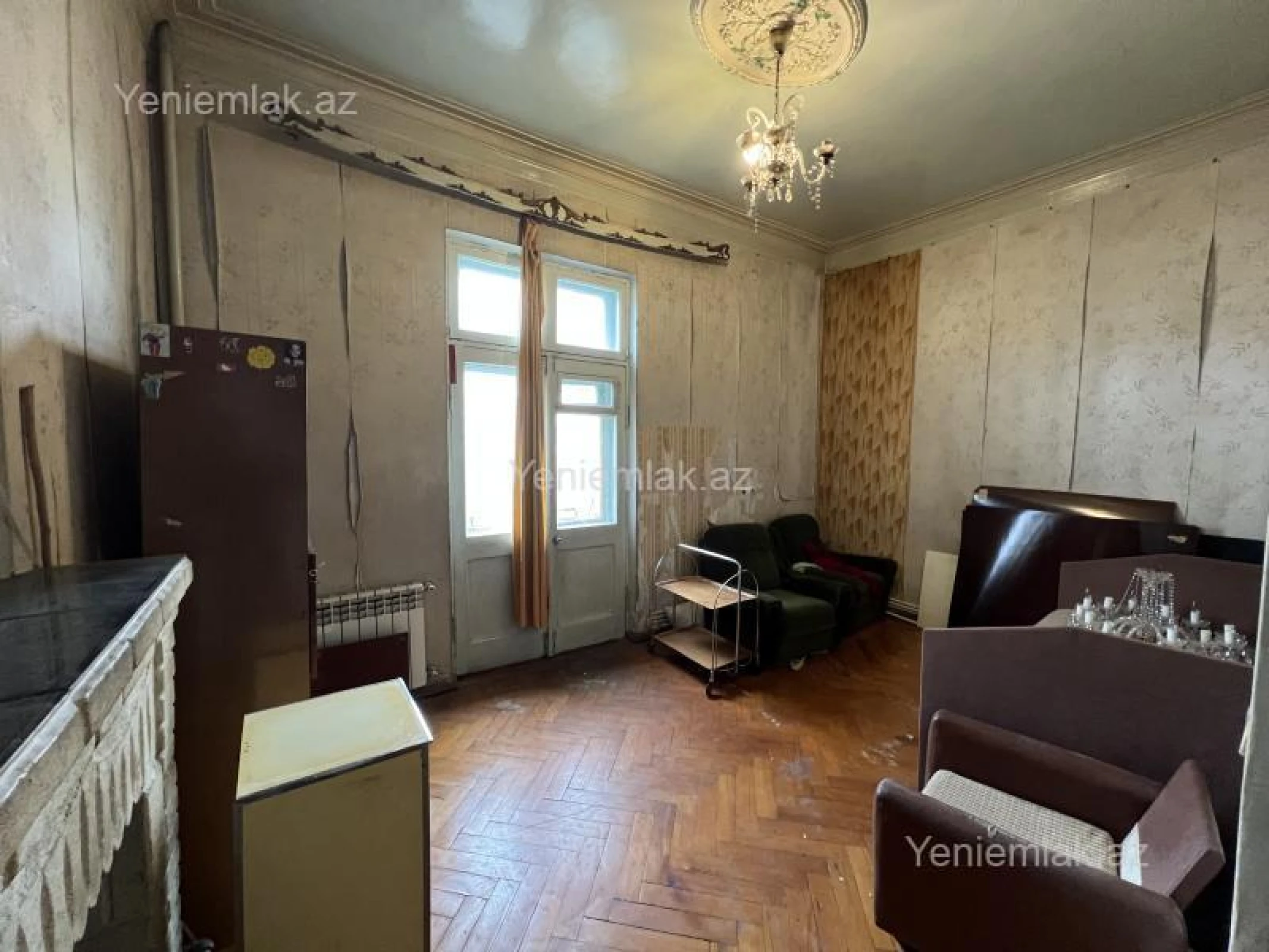 Satılır 3 otaqlı köhnə tikili 75 m²