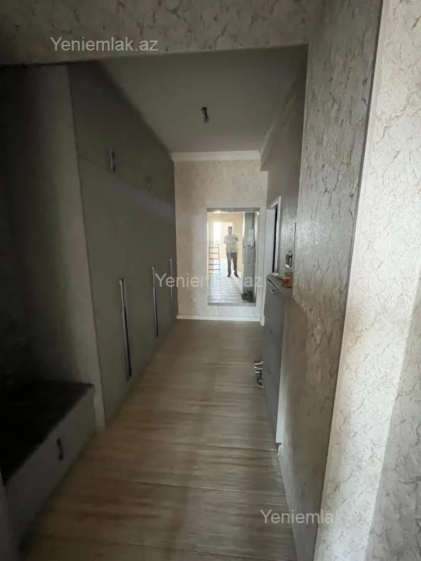 Satılır 2 otaqlı yeni tikili 92 m²