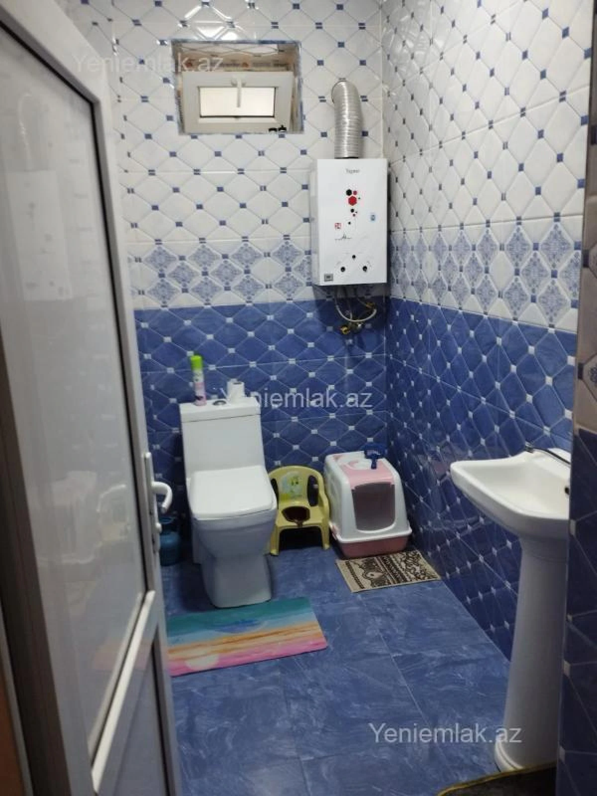 Satılır 6 otaqlı həyət evi 180 m²