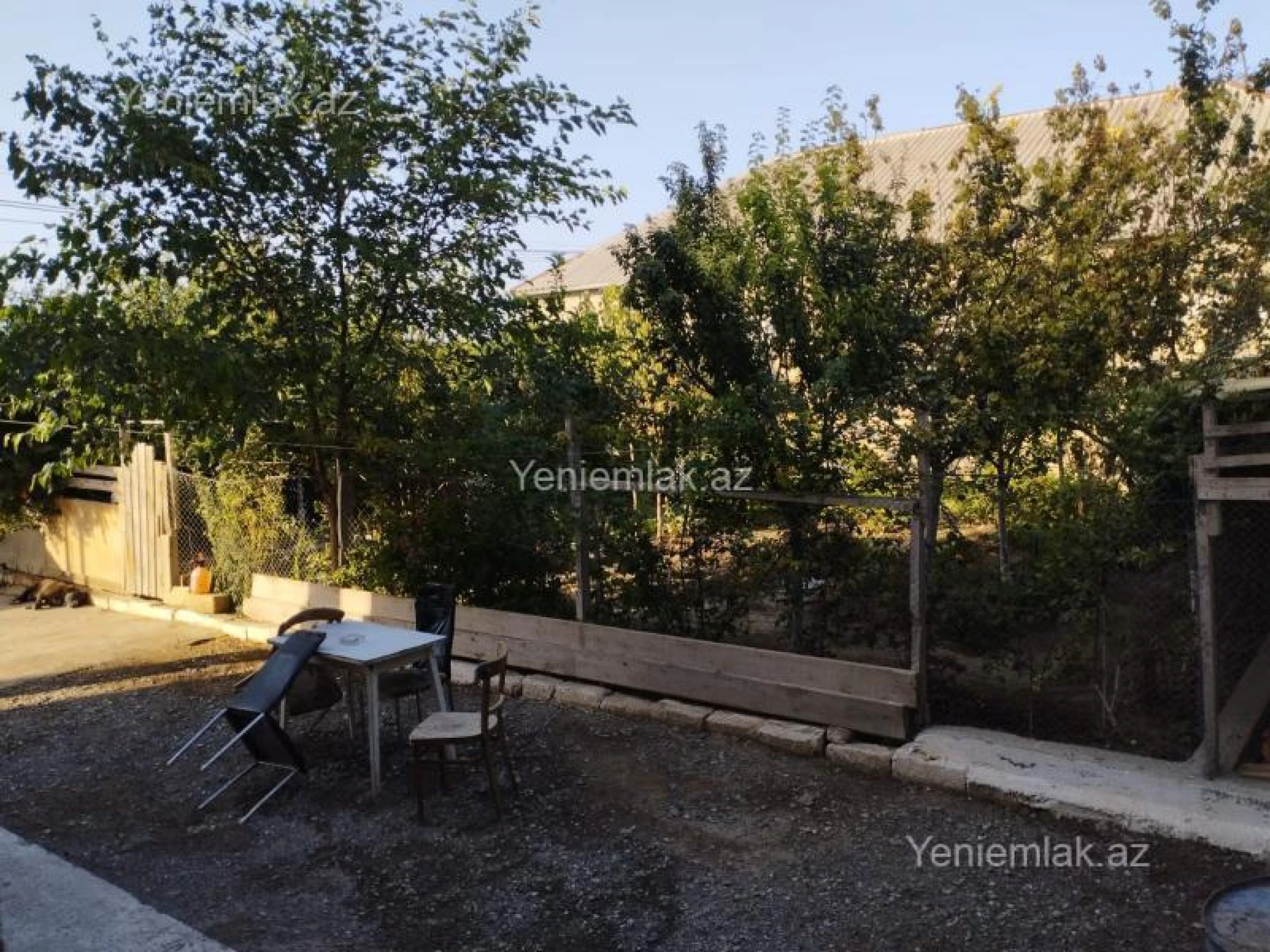 Satılır 6 otaqlı həyət evi 180 m²