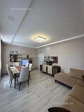 Satılır 3 otaqlı köhnə tikili 90 m²