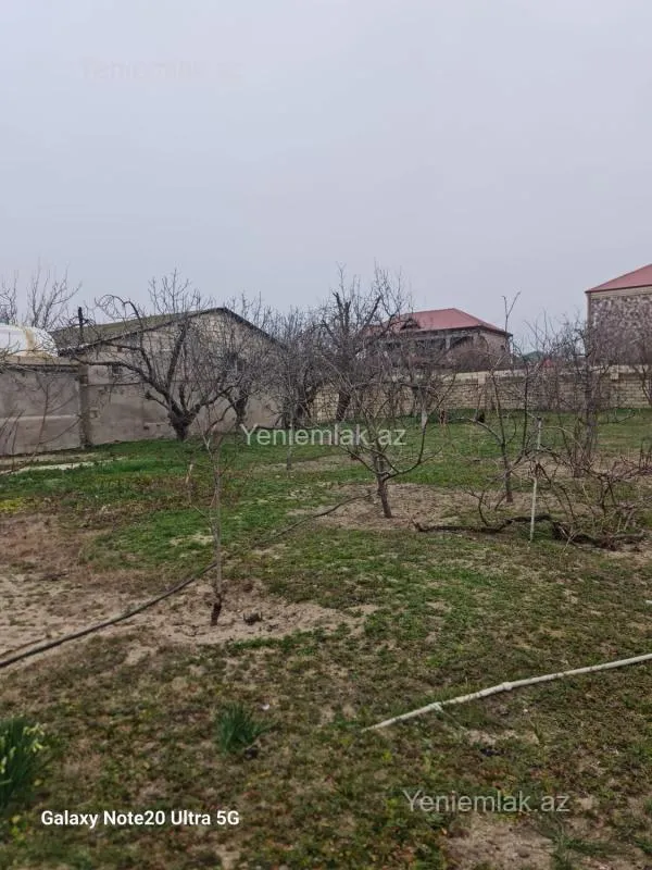 Satılır 3 otaqlı həyət evi 100 m²