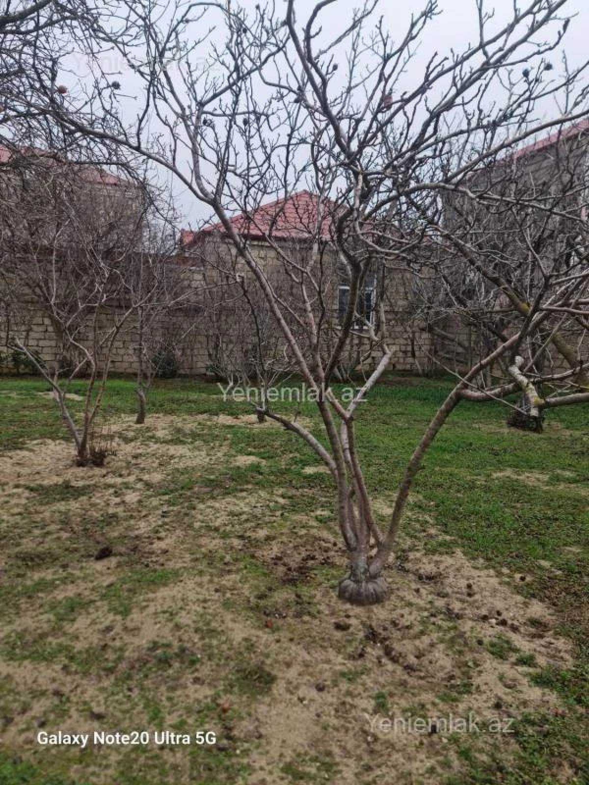 Satılır 3 otaqlı həyət evi 100 m²