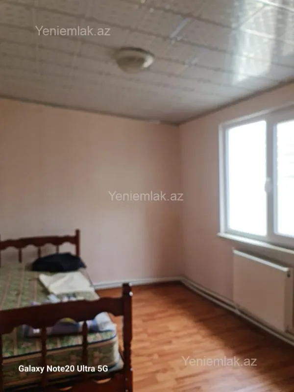 Satılır 3 otaqlı həyət evi 100 m²
