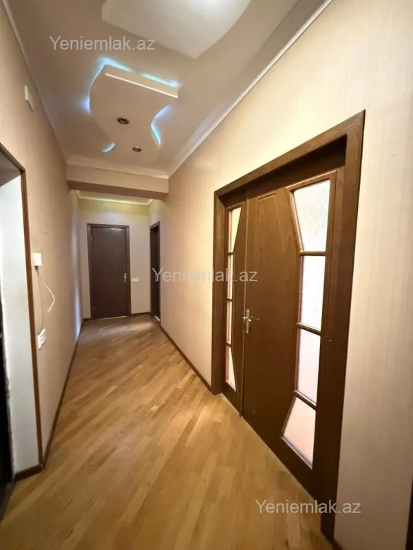 Satılır 2 otaqlı yeni tikili 86 m²