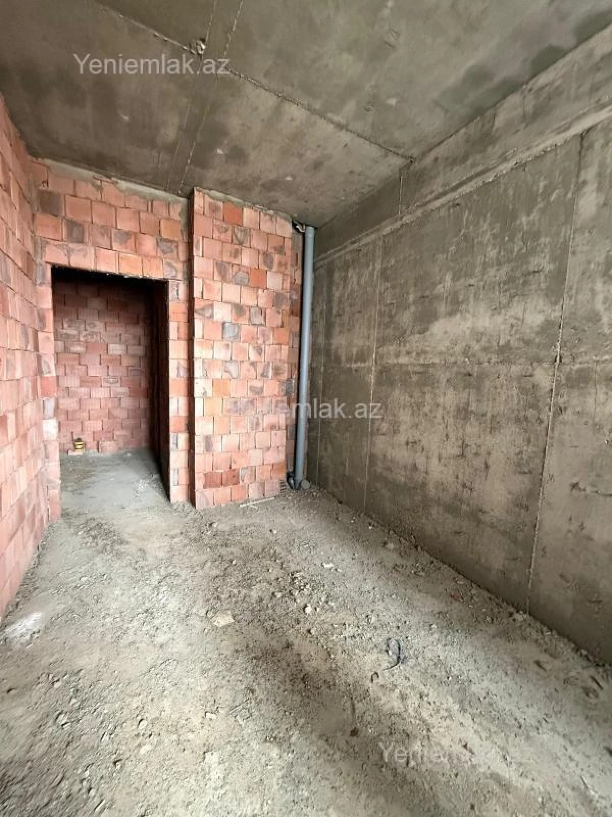 Satılır 1 otaqlı yeni tikili 60 m²