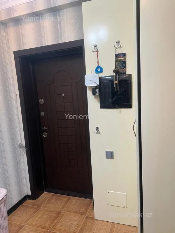 Satılır 3 otaqlı yeni tikili 100 m²