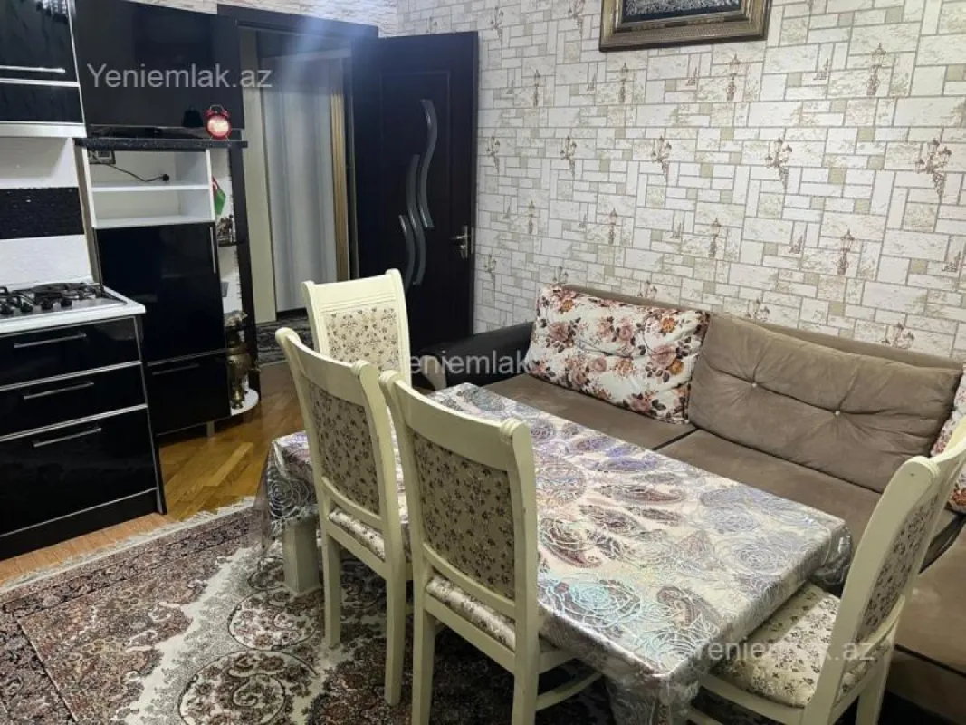 Satılır 3 otaqlı yeni tikili 100 m²