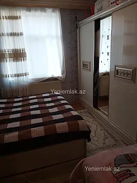 Satılır 2 otaqlı köhnə tikili 50 m²