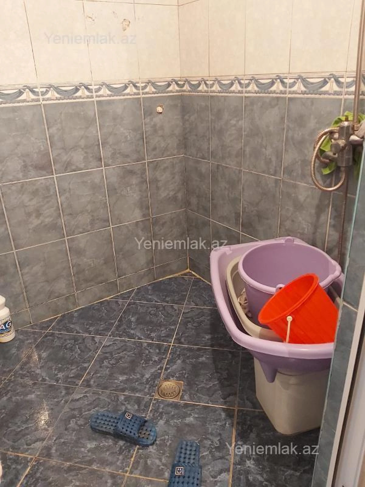 Satılır 2 otaqlı köhnə tikili 50 m²