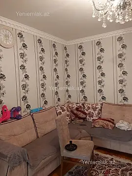 Satılır 2 otaqlı köhnə tikili 50 m²