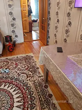 Satılır 2 otaqlı köhnə tikili 50 m²