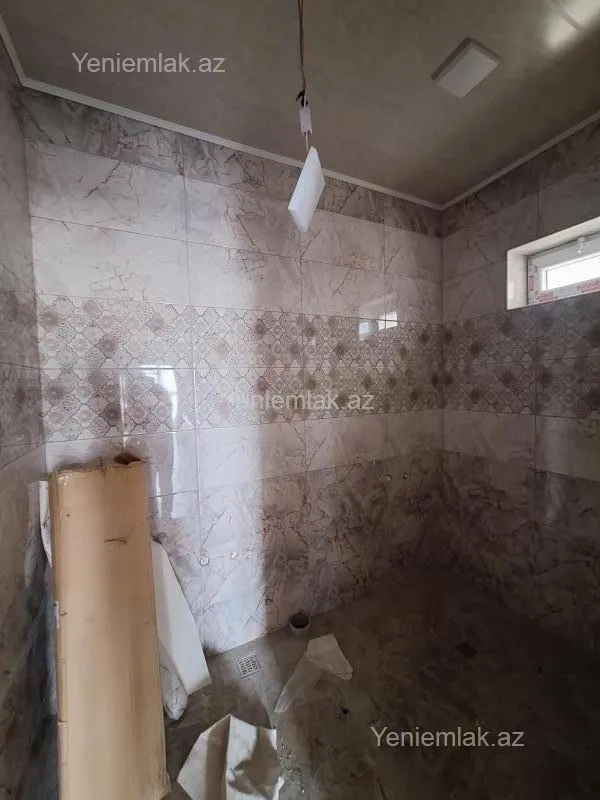 Satılır 4 otaqlı həyət evi 120 m²