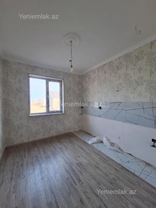 Satılır 4 otaqlı həyət evi 120 m²