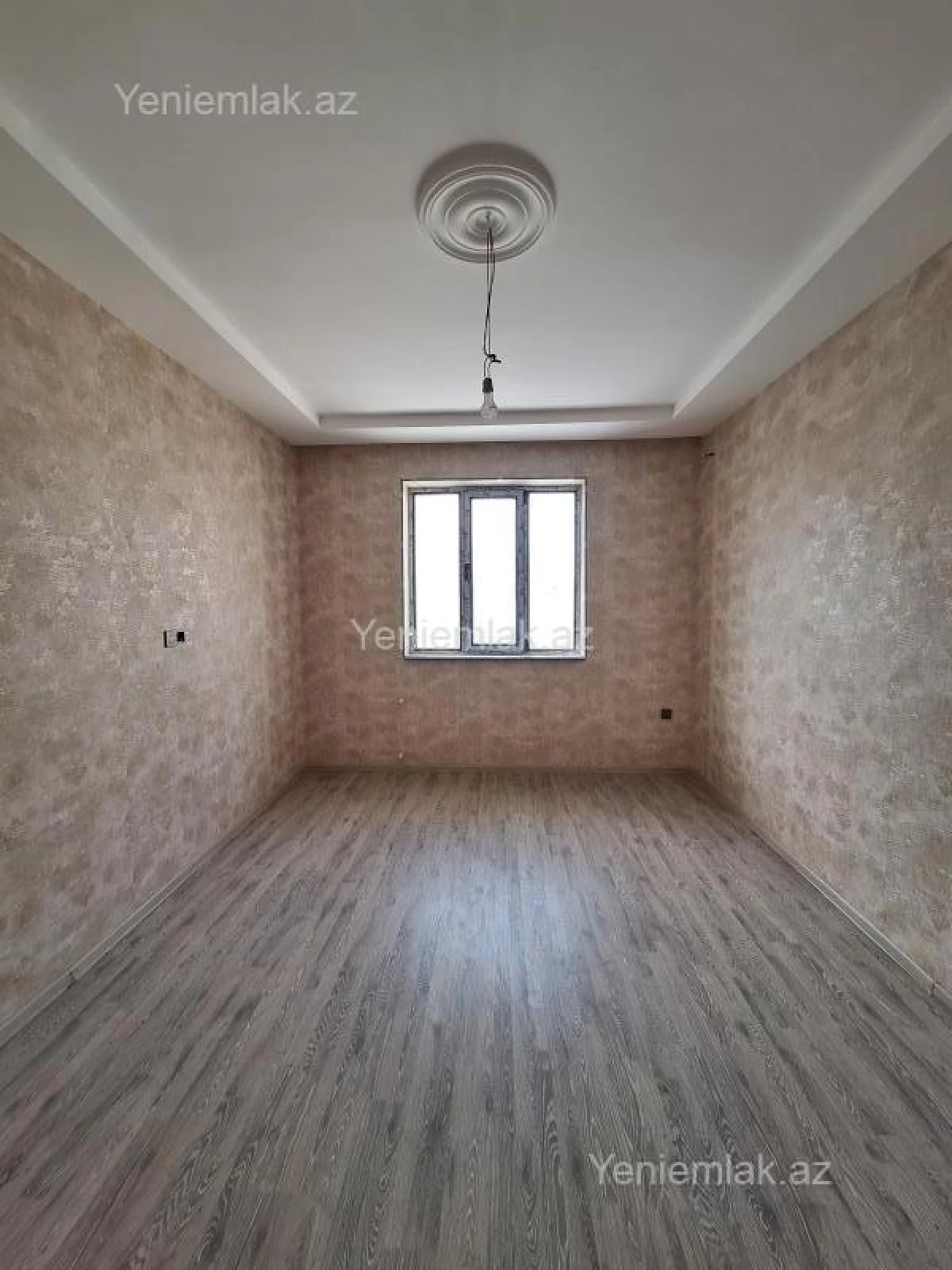 Satılır 4 otaqlı həyət evi 120 m²