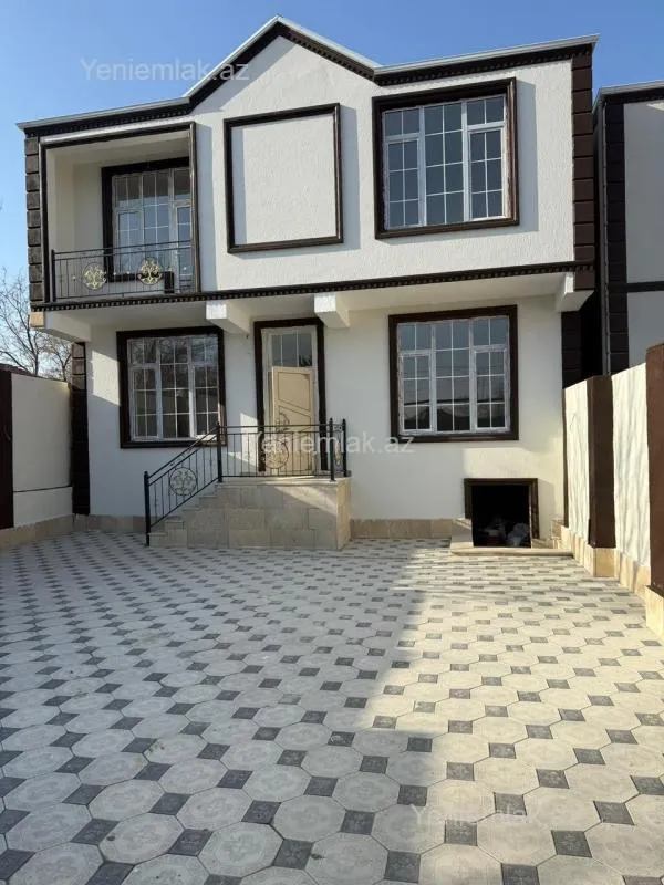 Satılır 5 otaqlı həyət evi 160 m²