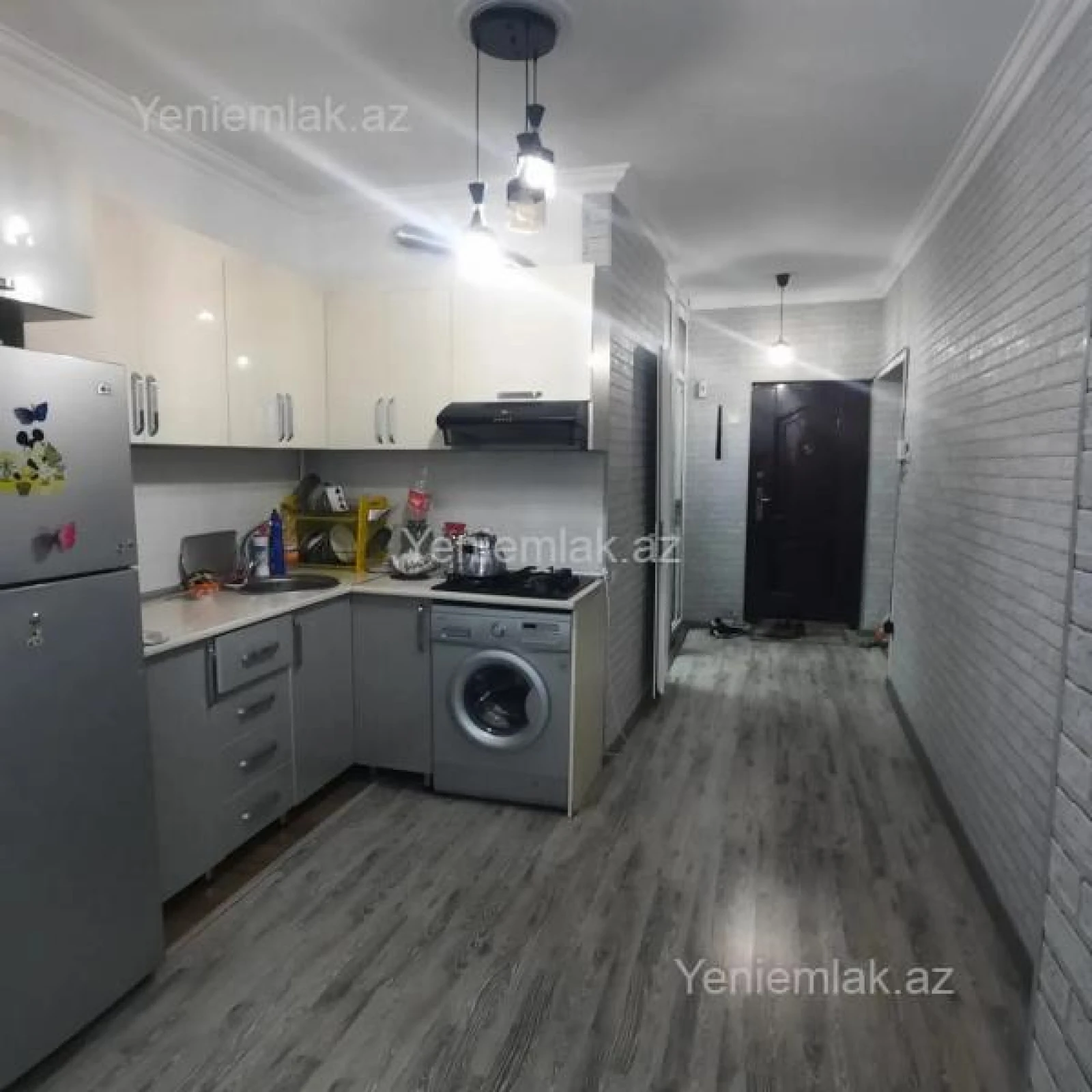 Satılır 2 otaqlı köhnə tikili 60 m²