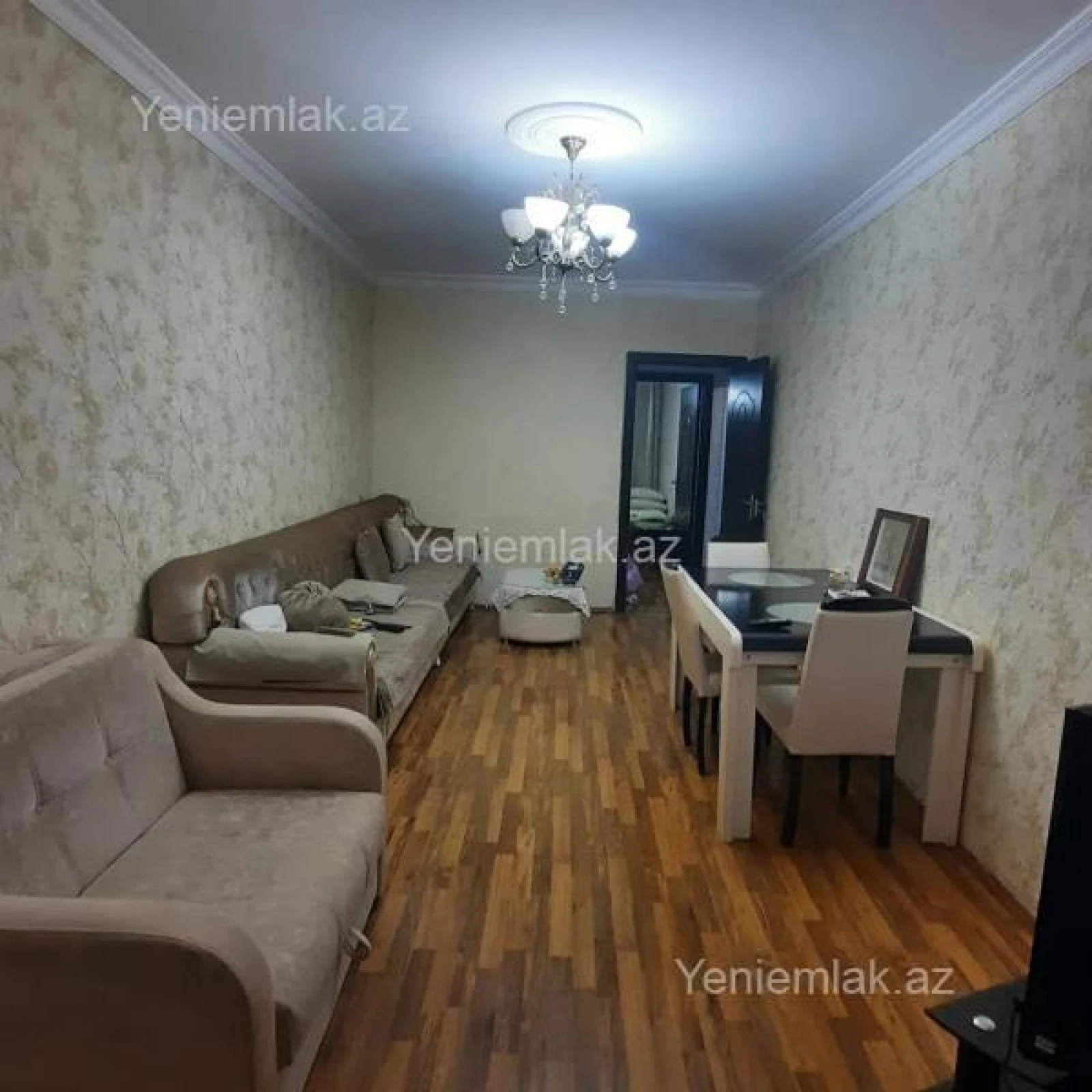 Satılır 2 otaqlı köhnə tikili 60 m²